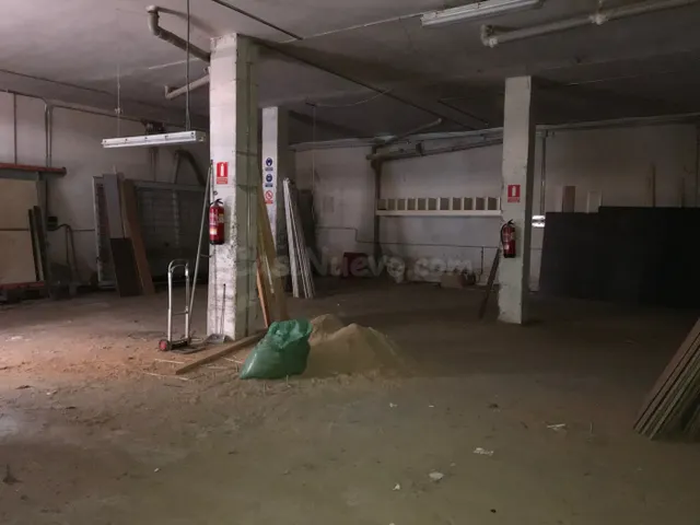 Local comercial 640m² en venta - Centro - foto 4