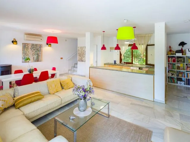Chalet 4 habitaciones 230m² en venta - Marbella - foto 3