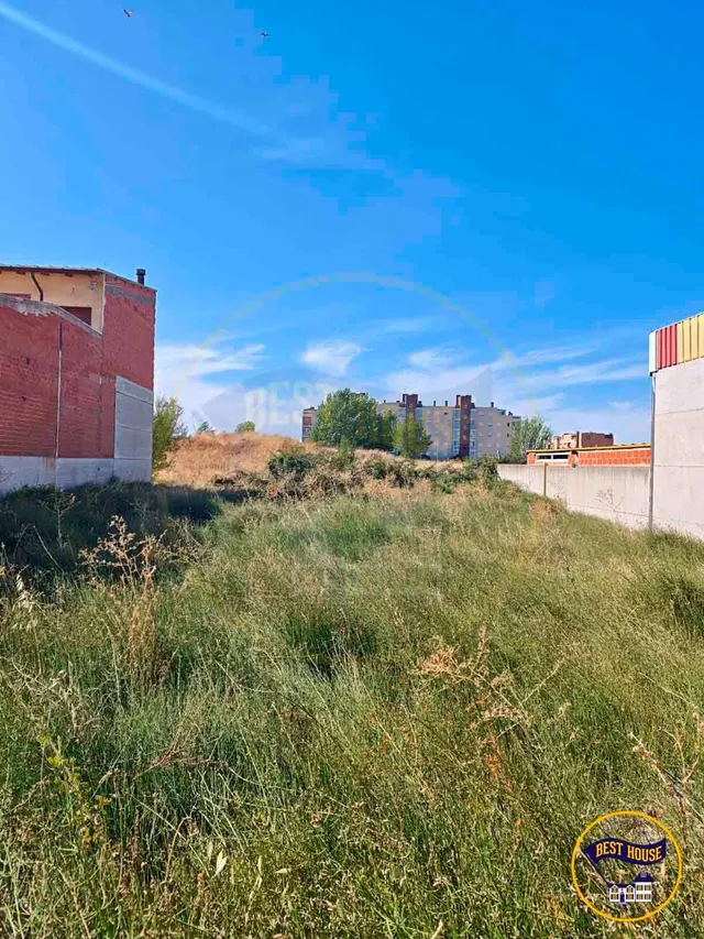 PARCELA EN ALQUILER EN CUENCA - foto 2