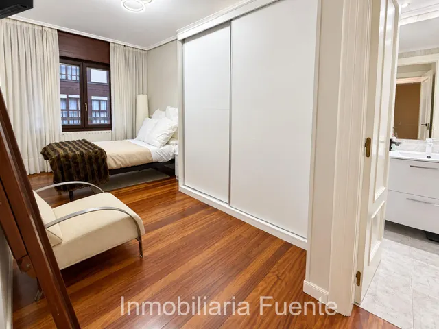 Piso, ascensor, garaje, camarote en Zalla — 12