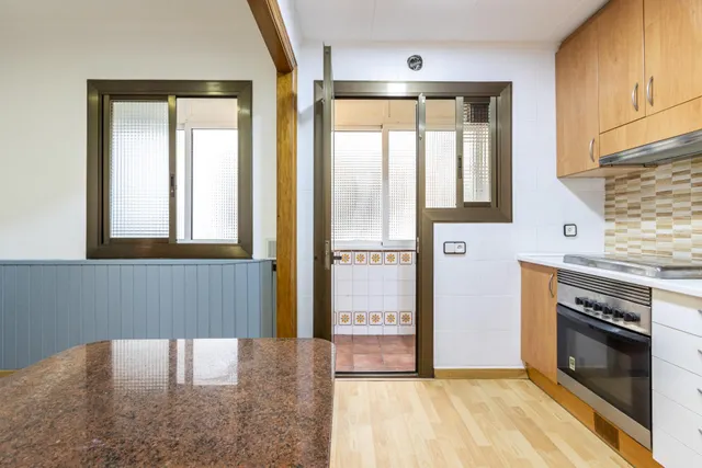 PISO SABADELL CONCORDIA — 30