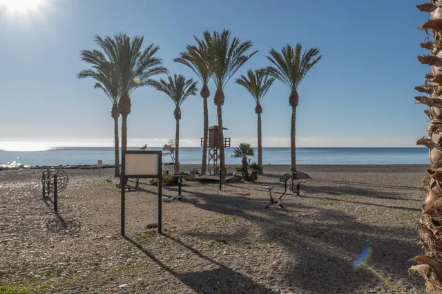 Excelente piso en Castell de Ferro — 34