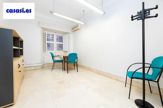 Gran vivienda en Plaza Los Campos - 7 habitaciones — 22