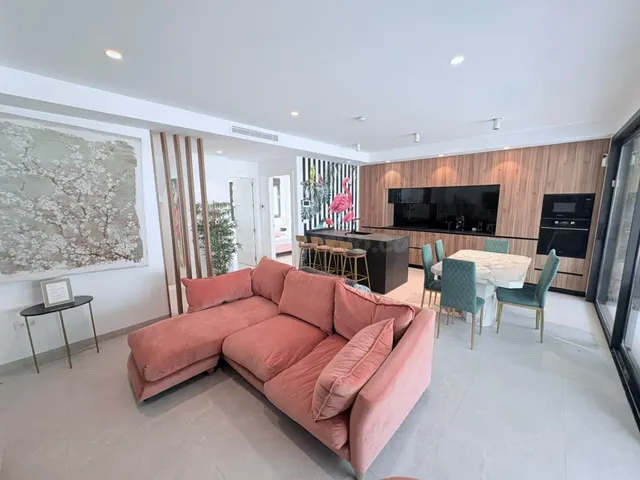 Villa 4 habitaciones 212m² en venta - Dolores de Pacheco-San - foto 3
