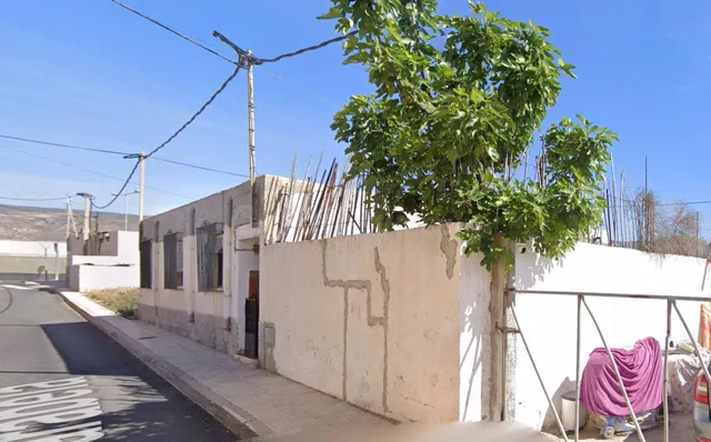 Casa en Barrio Archilla con Jardín - foto 3