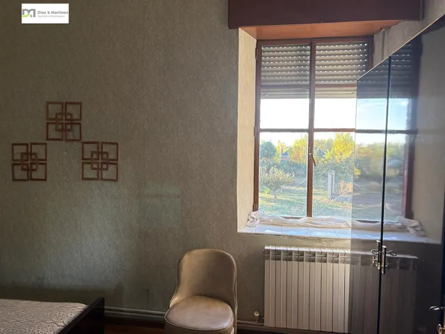 CASA CON AMPLIO TERRENO PRÓXIMA A LEÓN — 21