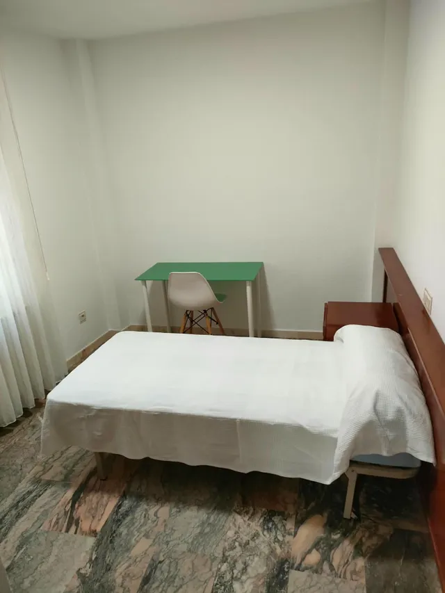ALQUILER EXCLUSIVO PARA ESTUDIANTES — 7