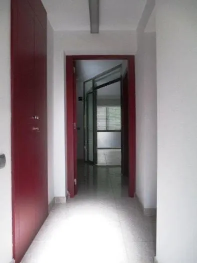 LOCAL COMERCIAL EN VENDA A MARTORELL — 8