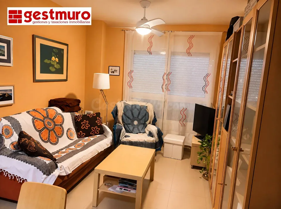 SE VENDE APARTAMENTO EN SANTA LUCIA CON TERRAZA!!