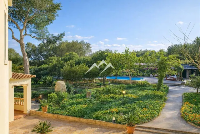 Exclusivo agroturismo con mucho encanto y 18 plazas — 26