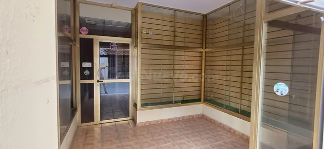 Venta Local Comercial en Badajoz — 4