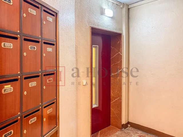 PISO LISTO PARA ENTRAR A VIVIR CON GRAN BALCÓN/TERRAZA EN LA NOVA ESQUERRA DE L'EIXAMPLE — 32