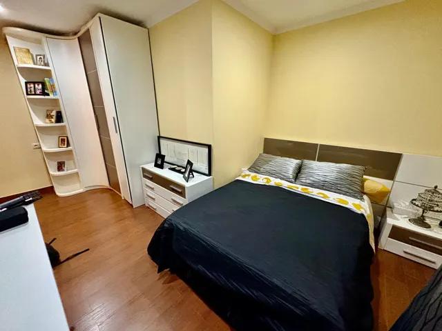 PISO EN EL CENTRO — 10
