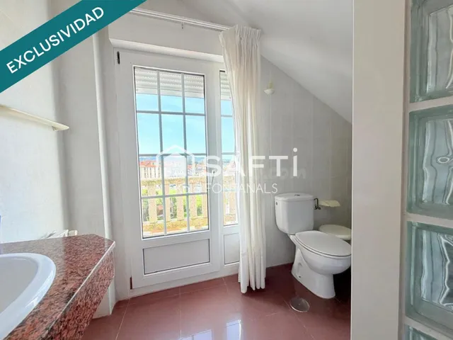 OPORTUNIDAD DE INVERSIÓN HOTELERA EN SANXENXO — 10