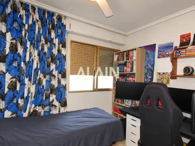 PISO EN VENTA EN LA ZONA DEL ENSANCHE EN VALENCIA CON DOS TERRAZAS Y GARAJE OPCIONAL. — 17