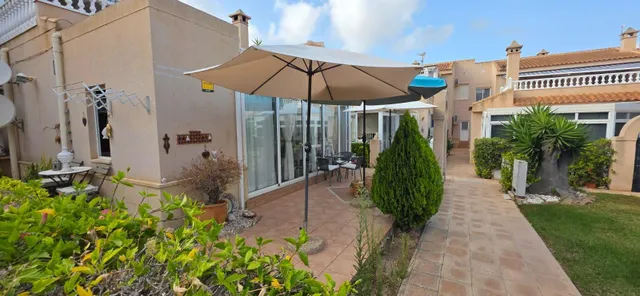 ORIHUELA-COSTA  MIRAFLORES, 2 HABS, 1 BAÑO RESIDENCIAL CON PISCINA ORIENTACION SUR GRAN ESTADO 199.900.... — 3
