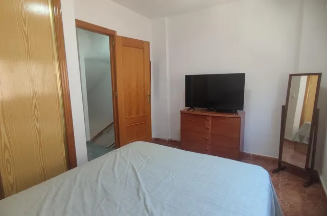 Magnífico tríplex de tres dormitorios con garaje privado en Playa Flamenca, Orihuela Costa — 13
