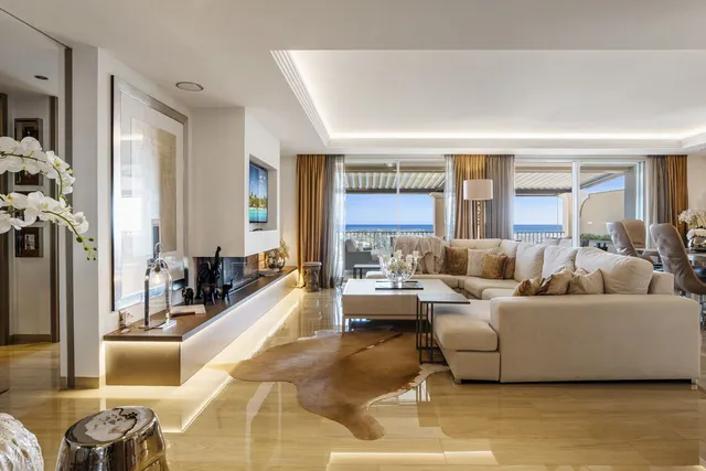 Ático 4 habitaciones 350m² en venta - Urb. Marbesa — 42