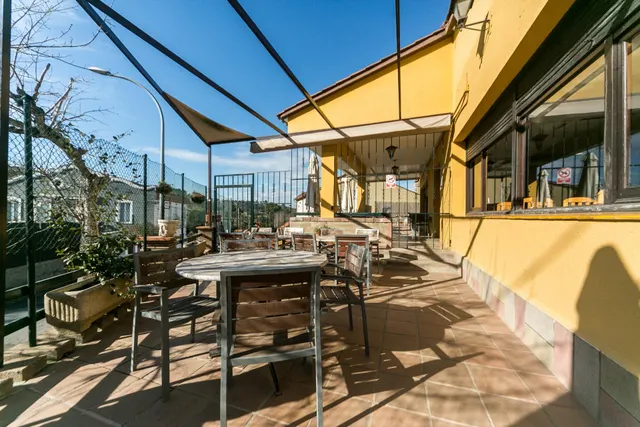 Restaurante con casa en preciosa ubicación de Cerdanyola — 44