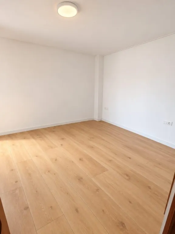 Apartamento de 2 dormitorios con plaza de parking en Cabo Blanco — 5