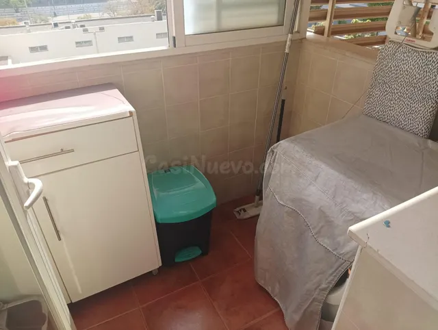 V.P.O.  CON 2 GARAJES Y TRASTERO EN URBANIZACIÓN CON PISCINA — 4