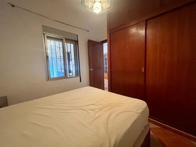Amplia Casa para Reformar en el Corazón de la Ciudad — 19