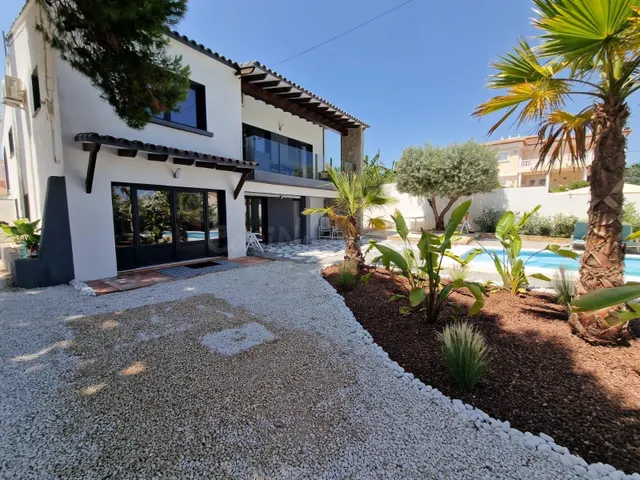 Casa 5 habitaciones 230m² en venta - Saladar - foto 2