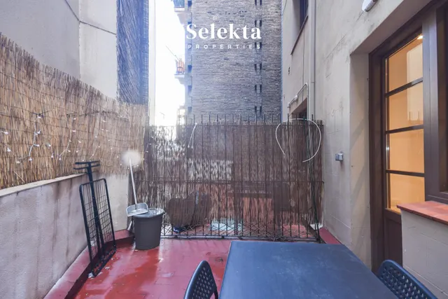 Piso reformado en Paral.lel — 18