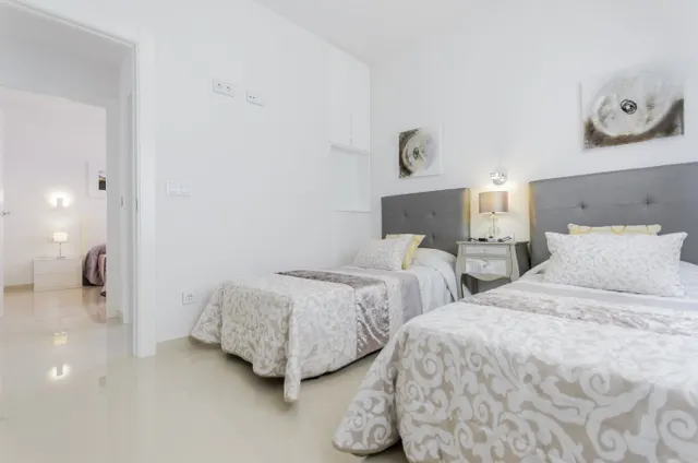 RESIDENCIAL DE OBRA NUEVA DE VILLAS EN SAN MIGUEL DE SALINAS — 13