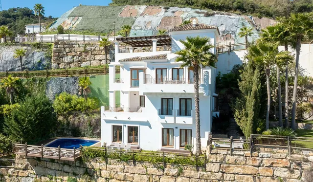 Chalet 5 habitaciones 336m² en venta - Costa del Sol