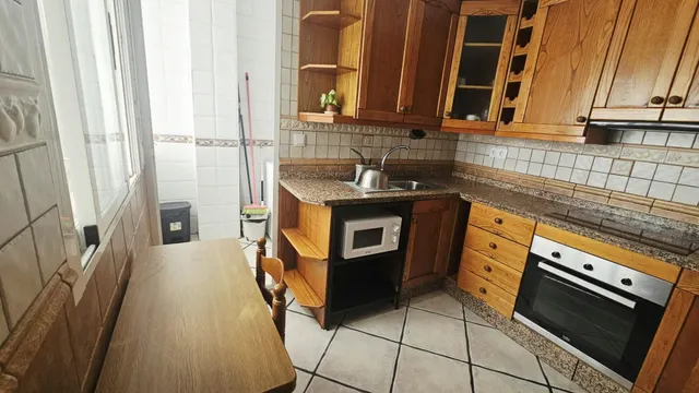 Amplio piso en el centro y a dos minutos de la playa de Guardamar del Segura, Alicante, Costa Blanca — 11