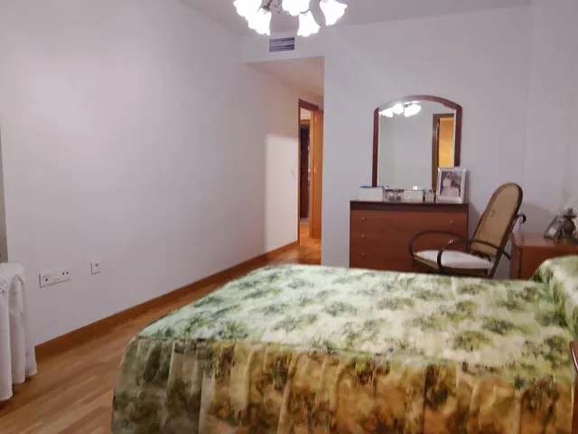 Vivienda con patio grande, ascensor y garaje! — 15