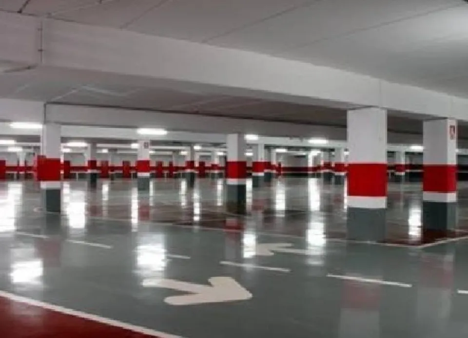 PARKING EN VENTA  EN ESPARREGUERA