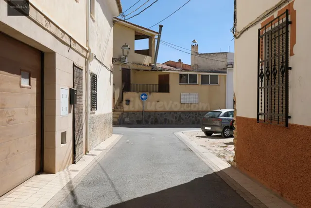 Solar en el centro de Padul — 5