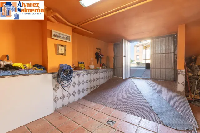 Casa independiente a 5 minutos de Granada en buen estado para entrar a vivir — 14