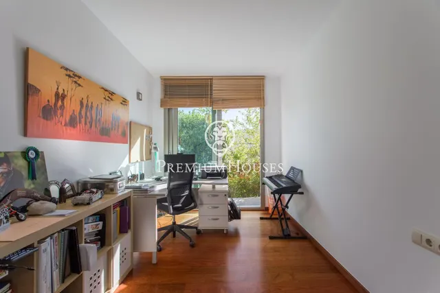 Casa en venta de una sola planta!!! Tranquilidad y diseño con vistas espectaculares al Golf — 35
