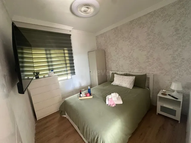 Se alquila habitación en piso totalmente reformado en El Bat - foto 2