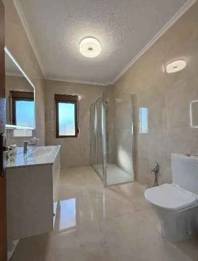 Villa de Lujo independiente, 5 dormitorios, 4 baños, piscina, jardines, gran parcela, en Ciudad Quesada!!! — 20