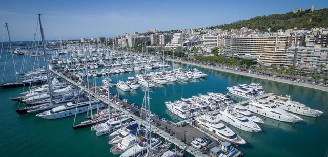 Residencial exclusivo frente al paseo marítimo de Palma — 25