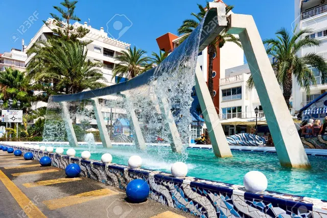 Apartamento soleado 2 dormitorios con piscina — 12