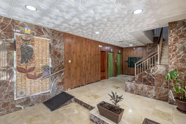 PISO CON GARAJE EN AV. PULIANAS — 26