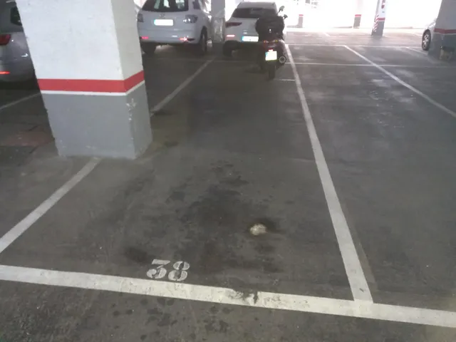 Parking en Mejía Lequerica ( les Corts) — 2