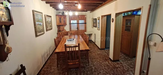 CASA RÚSTICA EN VENTA EN REGUMIEL DE LA SIERRA (BURGOS) - foto 4