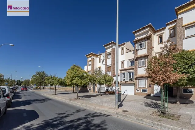 VIVIENDA con encanto en PALACIO DE DEPORTES — 39