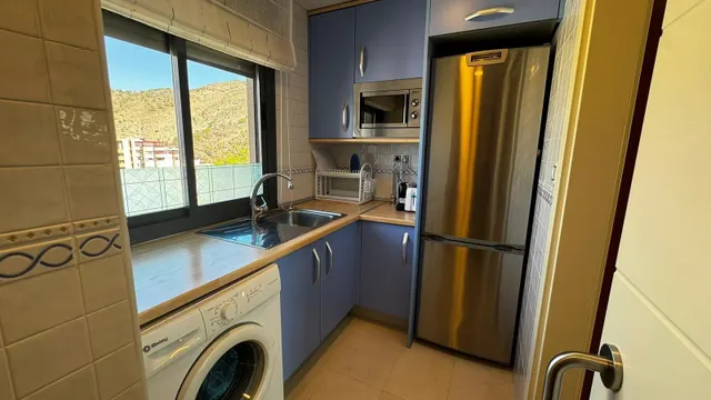 Apartamento con vistas al mar en Rincón de Loix, Benidorm (cl) — 8
