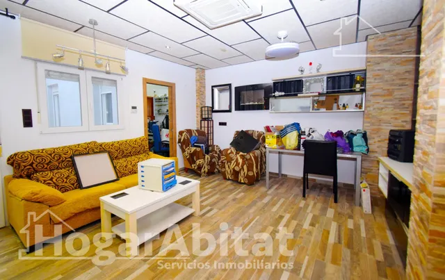 CASA CON CINCO TERRAZAS Y PAELLERO CERCA DE LA PLAYA — 9