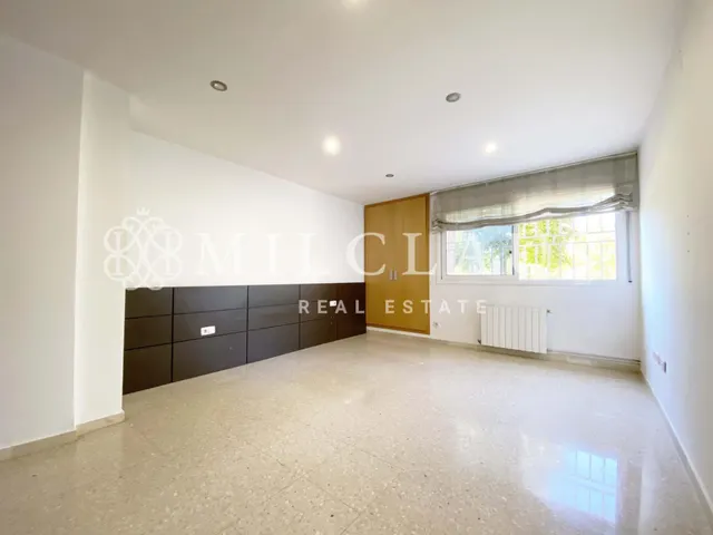 Piso en venta en C/ Sicilia, Merinals — 7