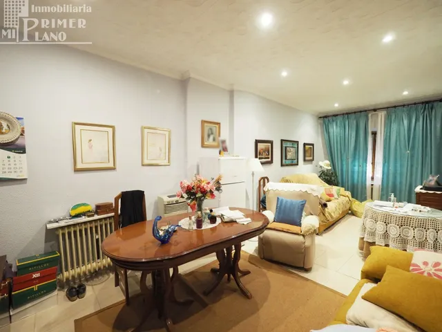 Se vende casa para reformar en la zona centro de Tomelloso - foto 3