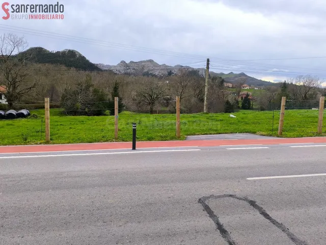 Terreno urbano La Cavada - foto 3