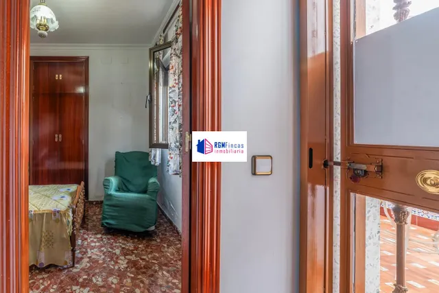 GRAN CASA CON DOS VIVIENDAS INDEPENDIENTES, AMPLIO PATIO Y AZOTEA – UNA OPORTUNIDAD ÚNICA PARA FAMILIAS O INVERSORES — 22